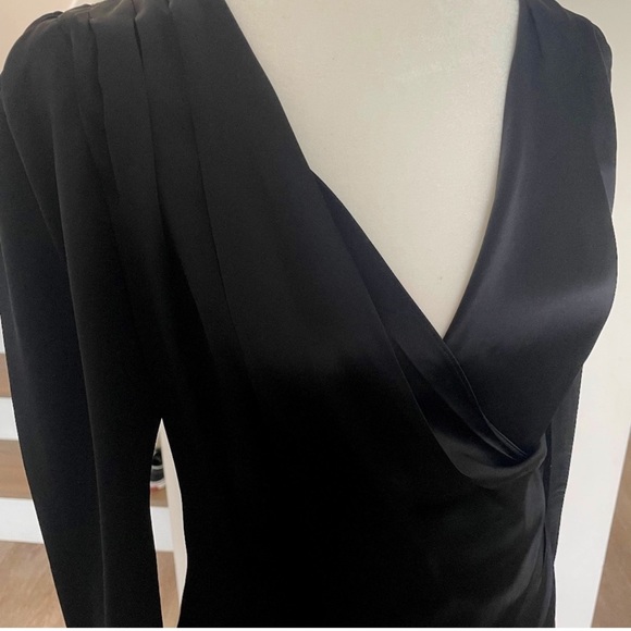 GRLFRND LONG SLEEVE DRESS - Picture 2 of 8